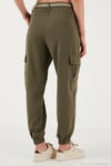 Pamuklu Standart Fit Normal Bel Lastikli Paça Kemerli Jogger Kadın Pantolon 668YP5045 HAKİ