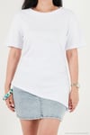 Pamuklu Yanı Büzgülü Asimetrik Kesim Bisiklet Yaka Kadın T Shirt 5867017 BEYAZ