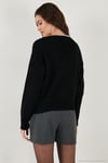 Premium Boncuk ve Fiyonk Detaylı Regular Fit V Yaka Triko Kadın Hırka 680HI00180 SİYAH