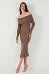 Premium Fitilli Carmen Yaka Slim Fit Midi Boy Triko Kadın Elbise 680EL00033 VİZON