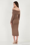 Premium Fitilli Carmen Yaka Slim Fit Midi Boy Triko Kadın Elbise 680EL00033 VİZON