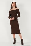 Premium Fitilli Carmen Yaka Slim Fit Midi Boy Triko Kadın Elbise 680EL00033 KAHVE