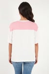 Rahat Kalıp Bisiklet Yaka Omuz Şal Detaylı Kadın T Shirt 5867044 EKRU-PEMBE