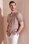 Regular Fit Apaş Yaka Kısa Kollu Modal Erkek Gömlek CF24S117929 CAMEL