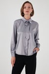 Regular Fit Bağlama Detaylı Saten Kadın Gömlek 611GO00159 GRİ