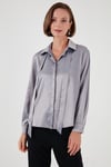 Regular Fit Bağlama Detaylı Saten Kadın Gömlek 611GO00159 GRİ