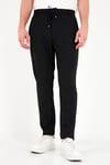 Regular Fit Belden Bağlamalı Düz Paça Erkek Pantolon CF26W6111111 SİYAH