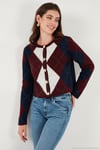 Regular Fit Bisiklet Yaka Baklava Desenli Düğmeli Crop Kadın Hırka 4615570 BORDO