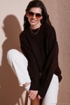 Regular Fit Bisiklet Yaka Basic Triko Kadın Kazak 4616213 KAHVE