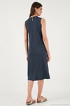 Regular Fit Bisiklet Yaka Yırtmaç Detaylı Basic Midi Kadın Elbise 5866160 FÜME