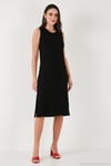 Regular Fit Bisiklet Yaka Yırtmaç Detaylı Basic Midi Kadın Elbise 5866160 SİYAH