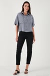 Regular Fit Cep Detaylı Kısa Kollu Kadın Gömlek 6778568 GRİ