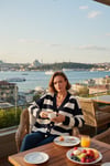 Regular Fit Çizgili V Yaka Düğmeli Soft Akrilik Kadın Hırka 4615188 LACİVERT-TAŞ