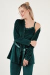 Regular Fit Dantelli Yumuşak Dokulu Sabahlıklı Kadife Kadın Pijama Takımı 6095545 NEFTİ