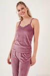 Regular Fit Dantelli Yumuşak Dokulu Sabahlıklı Kadife Kadın Pijama Takımı 6095545 PUDRA