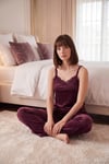 Regular Fit Dantelli Yumuşak Dokulu Sabahlıklı Kadife Kadın Pijama Takımı 6095545 MÜRDÜM