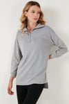Regular Fit Fermuarlı Yaka Önü Kısa Arkası Uzun Kadın Sweat 5865876 GRİ