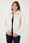 Regular Fit Klasik Yaka Göğüs Cep Detaylı Peluş Hırka Kadın Polar 5866437 EKRU