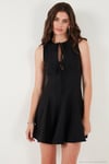 Regular Fit Kloş Etekli Bağlama Detaylı Kolsuz Mini Abiye Kadın Elbise 6525592 SİYAH