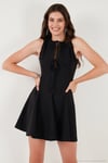 Regular Fit Kloş Etekli Bağlama Detaylı Kolsuz Mini Abiye Kadın Elbise 6525592 SİYAH