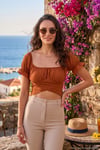 Regular Fit Madonna Yaka Bağlama Detaylı Crop Kadın Bluz 6527017 KAHVE