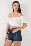 Regular Fit Madonna Yaka Bağlama Detaylı Crop Kadın Bluz 6527017 BEYAZ