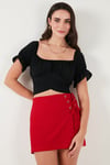 Regular Fit Madonna Yaka Bağlama Detaylı Crop Kadın Bluz 6527017 SİYAH