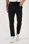Regular Fit Normal Bel Düz Paça Bağlamalı Jogger Erkek Pantolon CF25617801 SİYAH