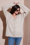 Regular Fit V Yaka Düğmeli Triko Kadın Hırka 4616229 TAŞ