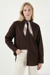 Relaxed Fit Fular Detaylı Klasik Yaka Göğüs Cepli Kadın Gömlek 6925427 KAHVE