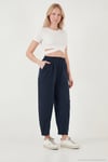 Relaxed Fit Yüksek Bel Daralan Paça Kadın Pantolon 668YP5456 LACİVERT