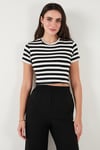 Slim Fit Bisiklet Yaka Çizgili Crop Kadın T Shirt 5866110 SİYAH