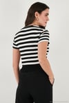 Slim Fit Bisiklet Yaka Çizgili Crop Kadın T Shirt 5866110 SİYAH