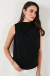 Slim Fit Dik Yaka Omuz Büzgülü Kadın Bluz 6527836 SİYAH