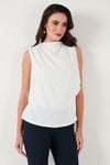 Slim Fit Dik Yaka Omuz Büzgülü Kadın Bluz 6527836 BEYAZ