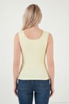 Slim Fit Kalın Askılı Dantelli Kare Yaka Bürümcük Kadın Atlet 5864979 SARI