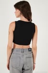 Slim Fit Kalp Yaka Düğmeli Kalın Askılı Crop Kadın Yelek 5865497 SİYAH