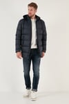 Slim Fit Suya ve Rüzgara Dayanıklı Çıkarılabilir Kapüşonlu Şişme Erkek Mont 649009 LACİVERT