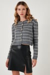 Standart Fit Çizgili Yumuşak Dokulu Crop Triko Kadın Hırka 4615551 GRİ