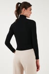 Streç Büzgü Detaylı Slim Fit Dik Yaka Kadın Bluz 669925 SİYAH