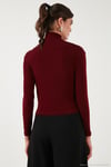 Streç Büzgü Detaylı Slim Fit Dik Yaka Kadın Bluz 669925 BORDO