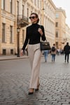 Streç Büzgü Detaylı Slim Fit Dik Yaka Kadın Bluz 669925 SİYAH