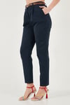 Streç Pamuklu Regular Fit Yüksek Bel Düz Kısa Paça Kemerli Kadın Pantolon 668YP5335 LACİVERT