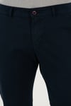 Streç Pamuklu Slim Fit Normal Bel Boru Paça Erkek Pantolon 674003 LACİVERT