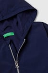 United Colors Of Benetton Astarlı Regular Fit Kapüşonlu Erkek Çocuk Yağmurluk 2IGGCN05Z LACİVERT