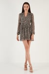 V Yaka Regular Fit Gipeli Düğme Detaylı Şifon Mini Abiye Kadın Elbise 611EL01433 LEOPAR