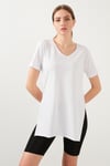 V Yaka Yırtmaç Detaylı % 100 Pamuk Kadın T Shirt 5411062 BEYAZ