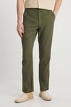 Wrangler Pamuklu Regular Fit Normal Bel Düz Paça Erkek Pantolon W2510347801 KOYU HAKİ