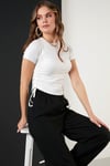 Yanlardan Büzgülü Kısa Kollu Crop Kadın Bluz 5864010 EKRU
