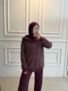 TAŞLI KAPŞONLU 3 İPLİK PANTALONLU TAKIM BORDO